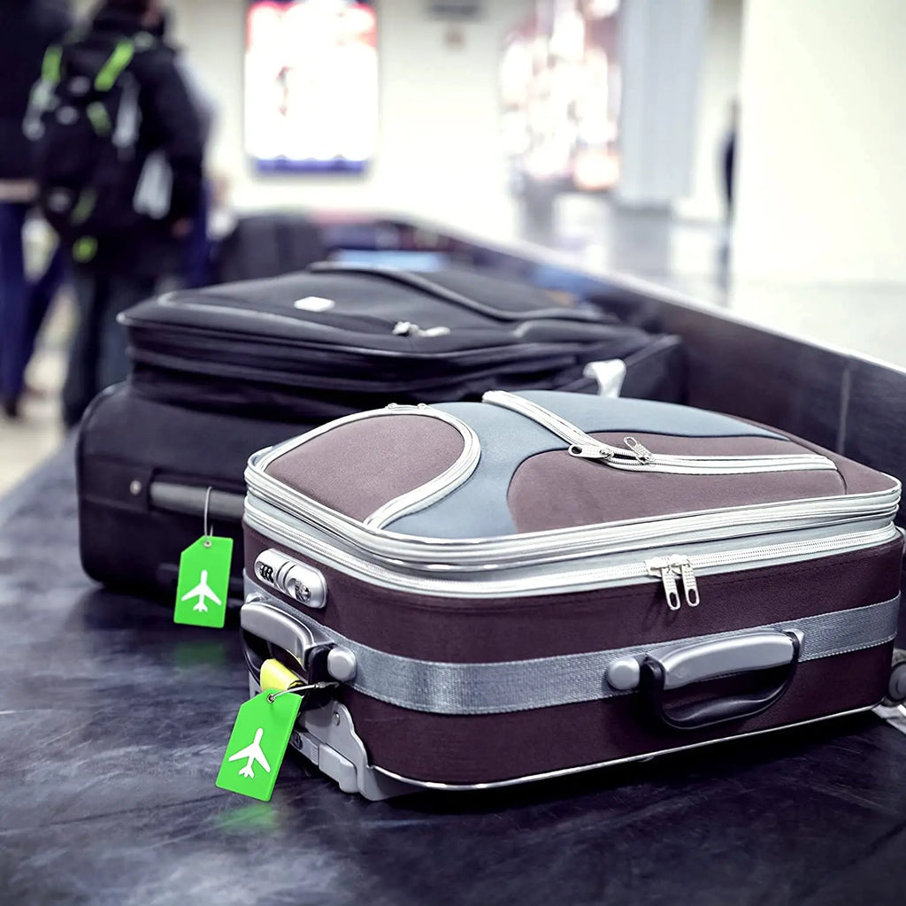 SkyID Elite™ – Set Etichette Valigia Identificative (4 Pezzi) | Silicone Flessibile & Cavo in Acciaio