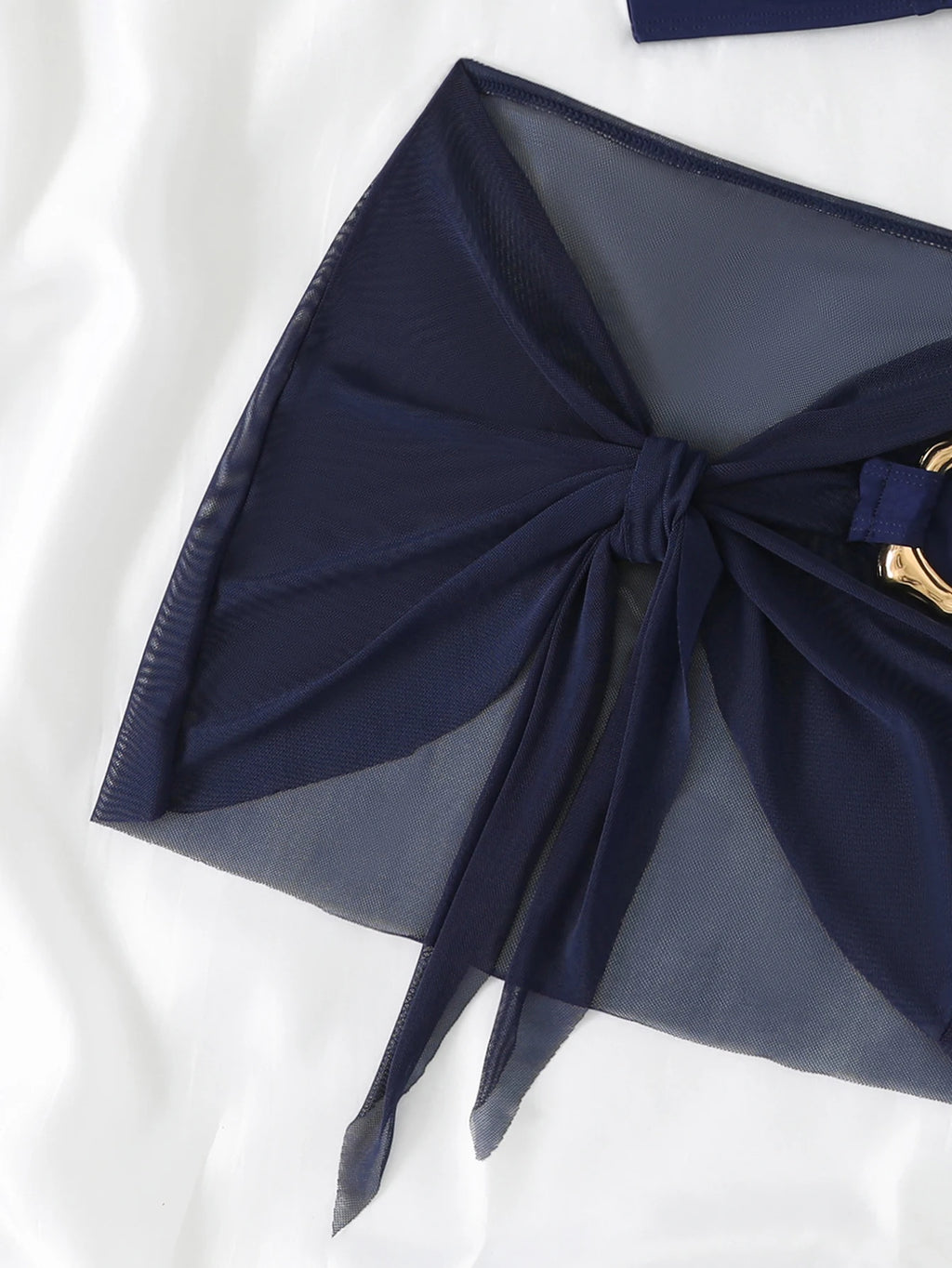 DivineGold™| L'Outfit Mare Iconico - Set Bikini 3 Pezzi con Giunzioni Dorate